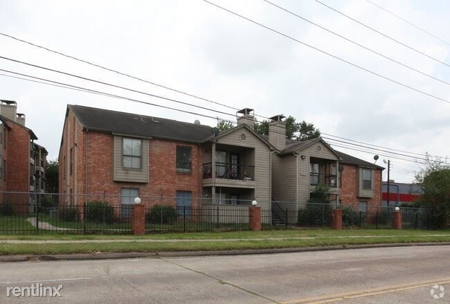Foto del edificio - 13355 Northborough Dr