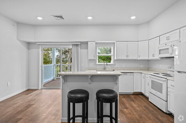 2HAB, 2BA - The Oasis