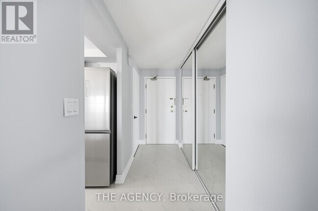 Building Photo - 90 Dale Ave