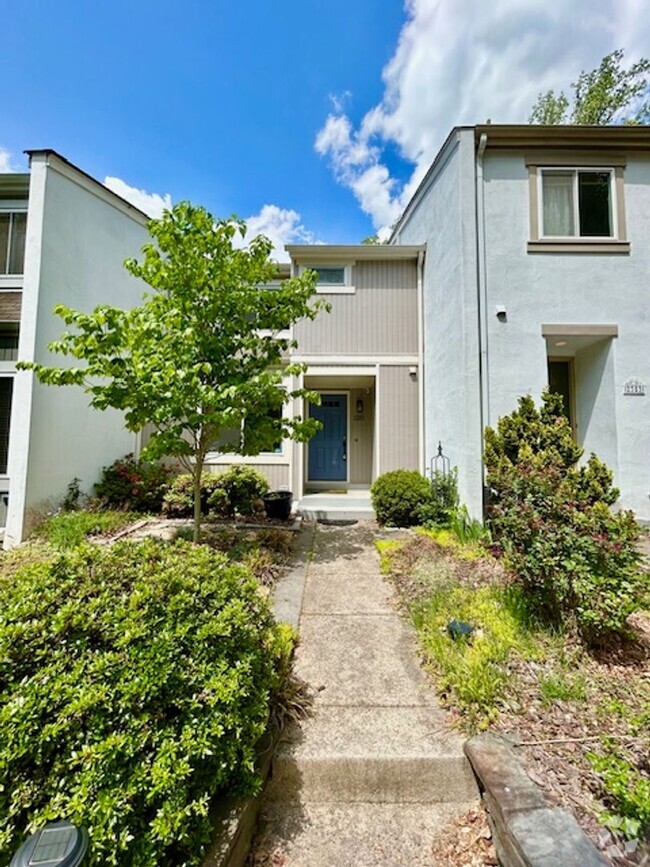 Building Photo - 2351 Generation Dr