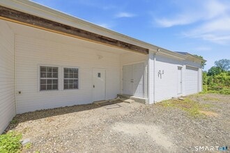 Building Photo - 85 Hicock Dr