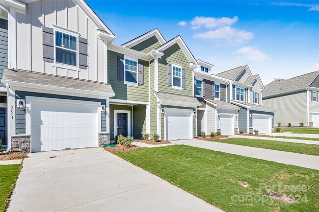 Building Photo - 2853 Yeager Dr NW