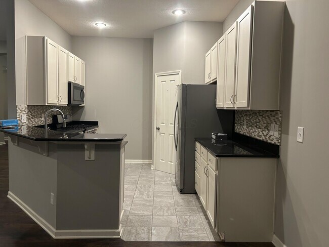 Foto del edificio - 6841 Kinsale Ln