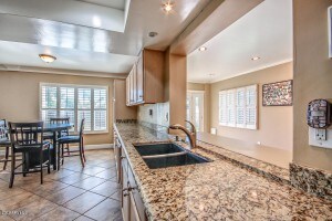 Foto del edificio - 5253 E Beck Ln