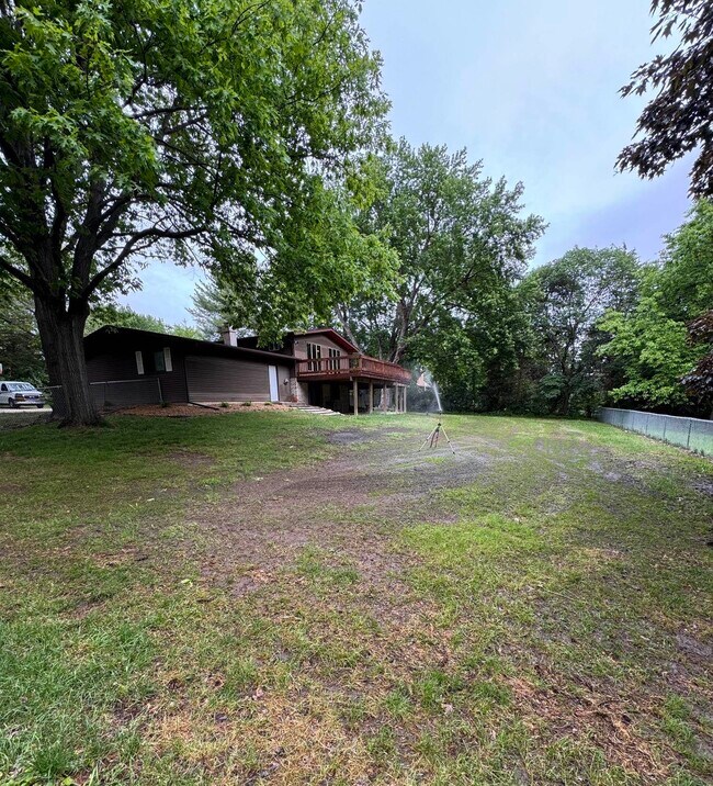 Foto del edificio - 7705 E Rockton Rd