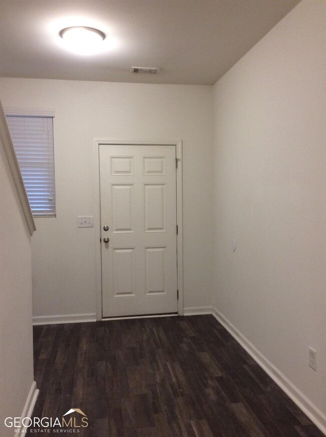 Building Photo - 1627 Larkspur Trl