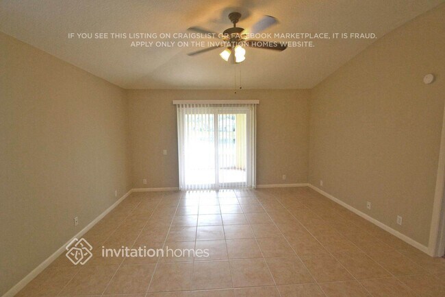 Foto del edificio - 3042 Bellflower Way