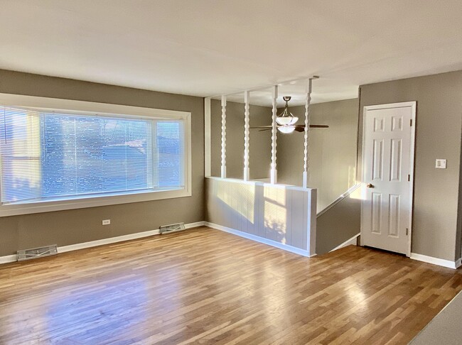 Building Photo - 6620 163rd Pl