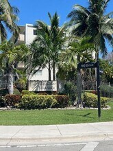 Building Photo - 250 181 Dr