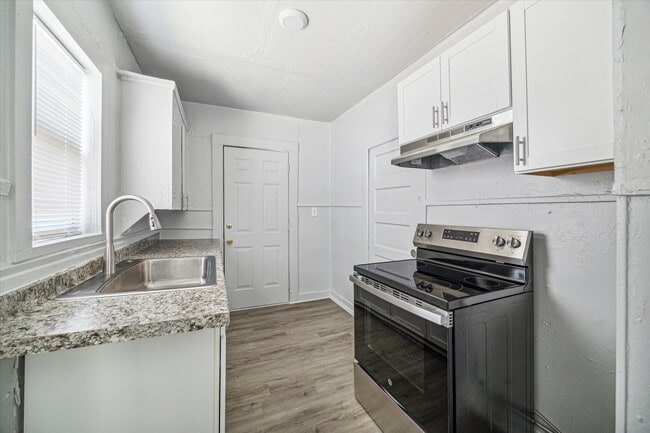 Building Photo - 3429 Beulah St