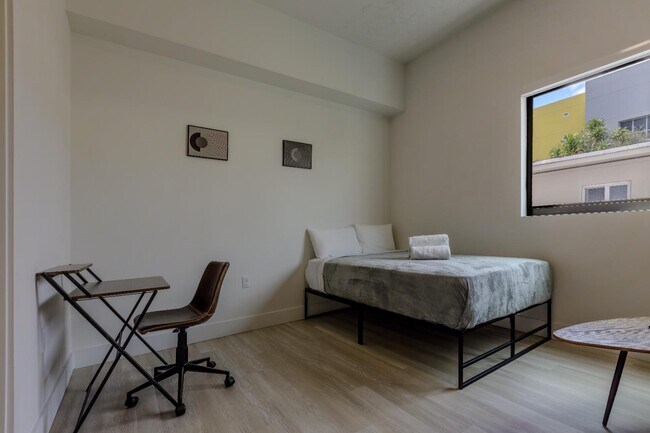 Foto del edificio - 1110 NW 7th St