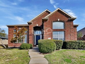 Building Photo - 2510 Valley Creek Dr