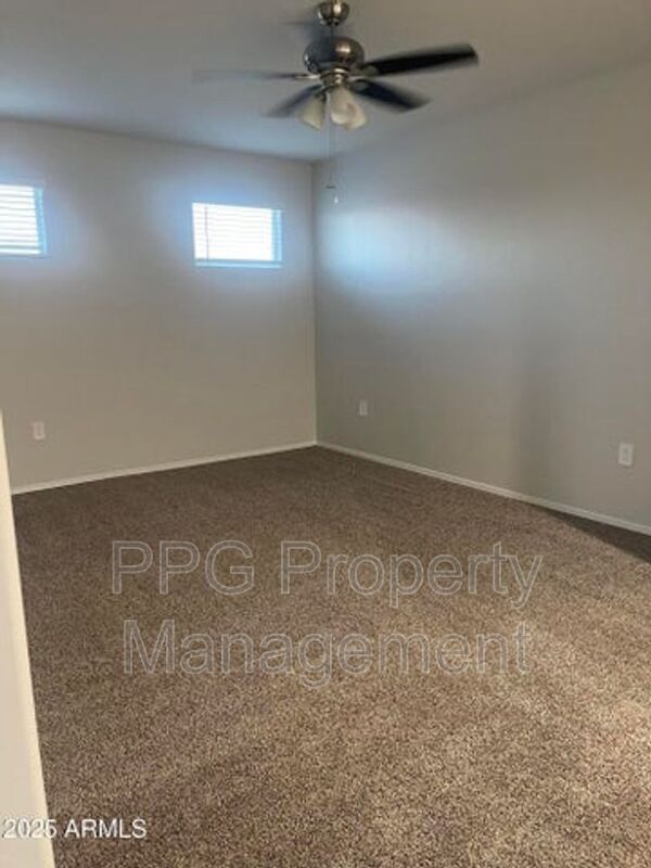 Building Photo - 4607 W Basil Ave