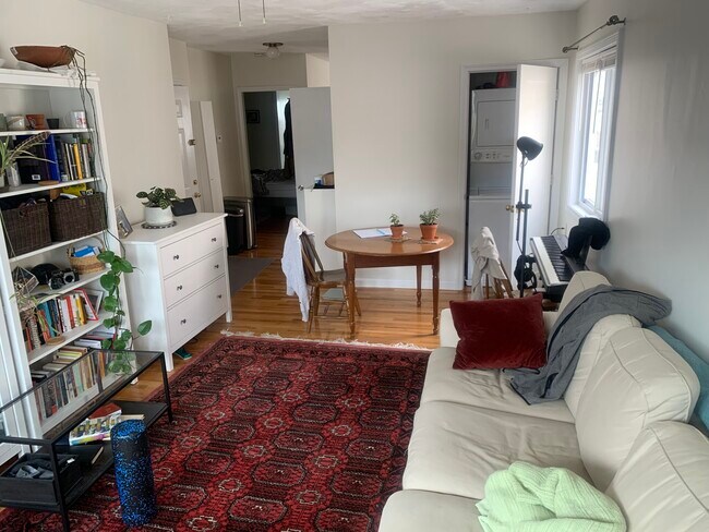 Building Photo - 71 Fifth St. Unit 3