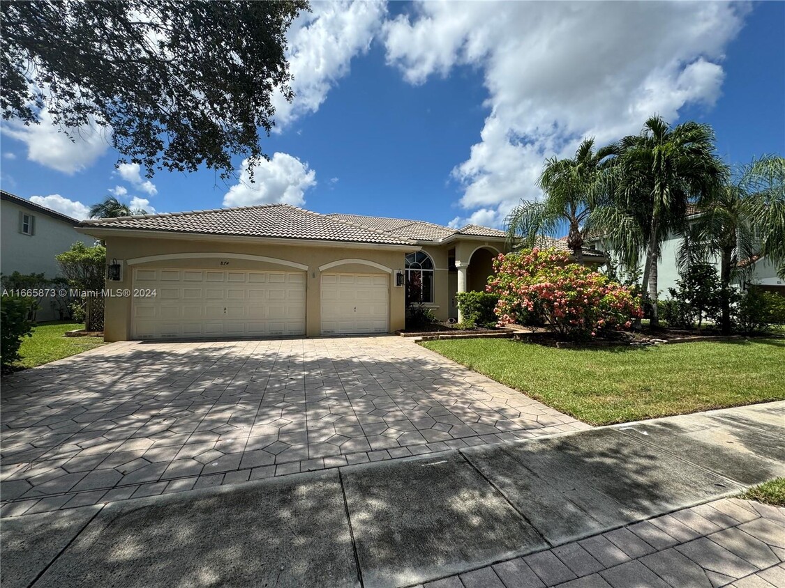 Foto principal - 874 SW 159th Ln