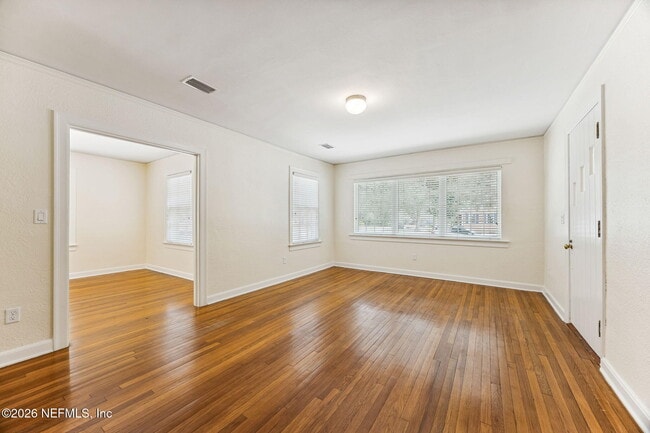 Building Photo - 1406 San Mateo Ave