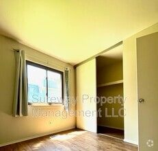 Building Photo - 1107 Woodhollow Dr