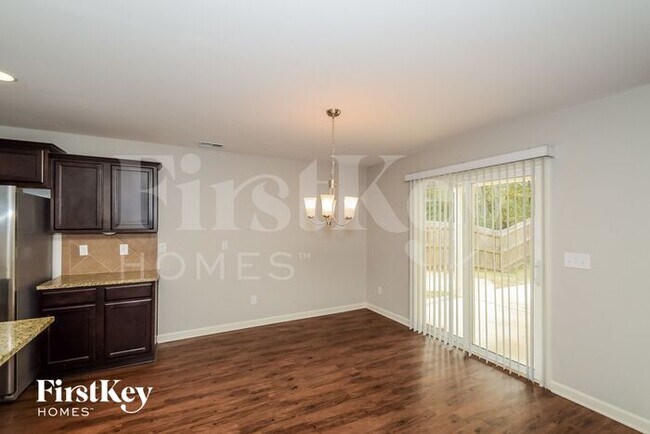 Foto del edificio - 11549 Cedar Glades Dr
