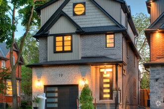 Building Photo - 19 Avondale Ave. S