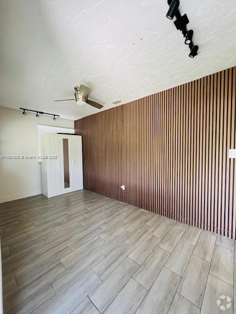Building Photo - 21838 Rainberry Park Cir