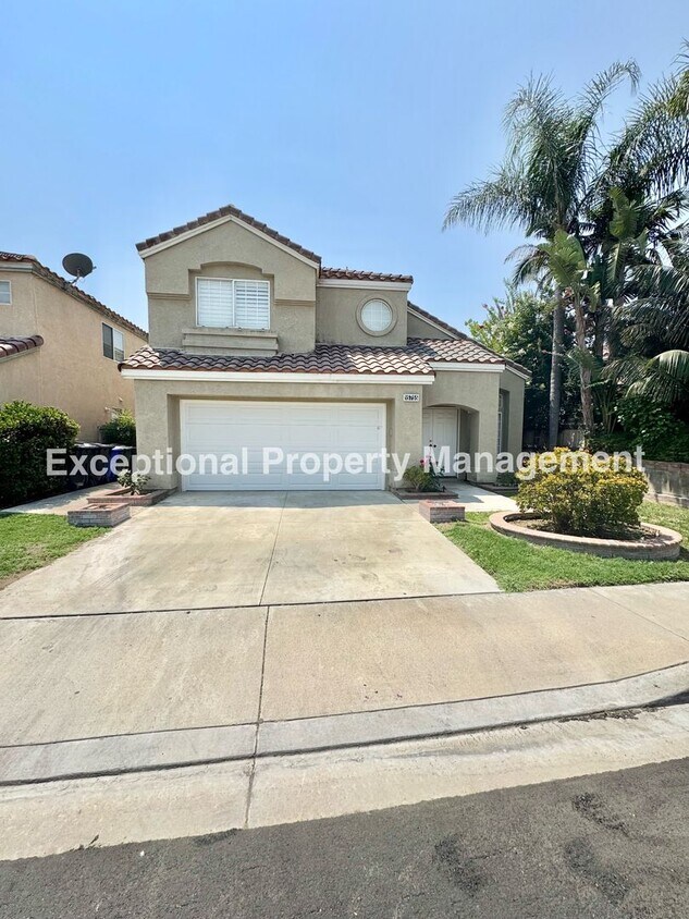 Foto principal - Great 4 bed 3 bath home in Fontana