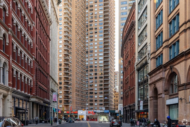 Building Photo - 1 Astor Pl
