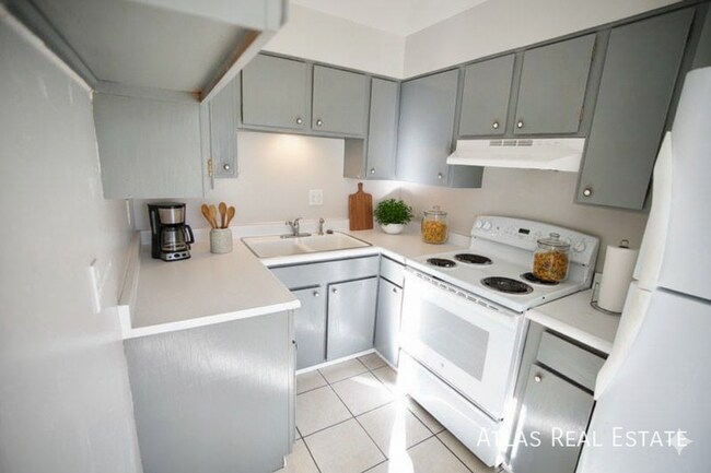 Foto del edificio - 4414 N Chestnut St