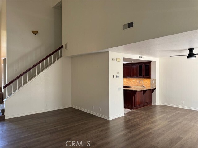 Foto del edificio - 2035 Cobblefield Way