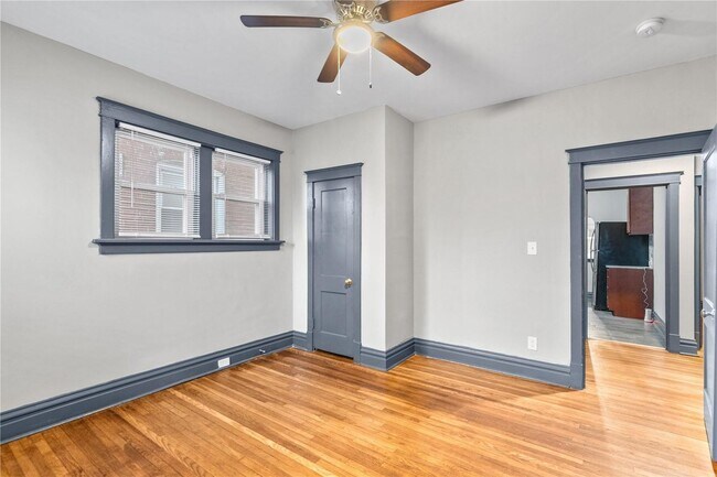 Building Photo - 4040 Shreve Ave