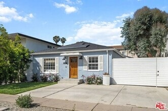 Building Photo - 3627 Veteran Ave