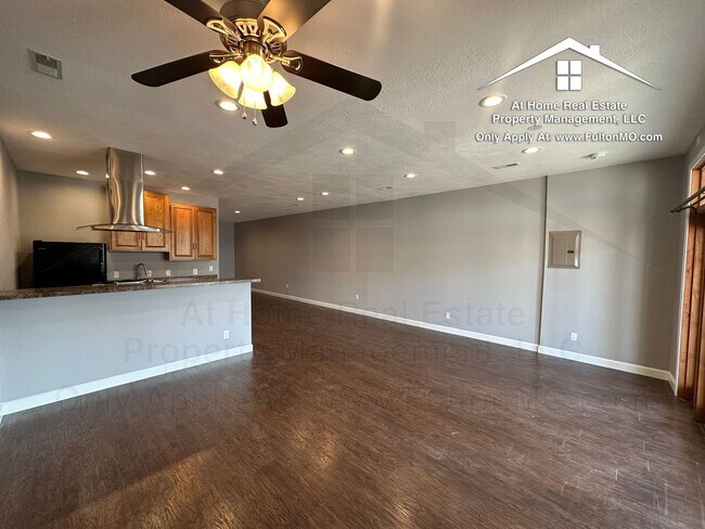 Foto del edificio - 2606 N Bluff St