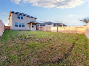 Building Photo - 120 Longmount Cv
