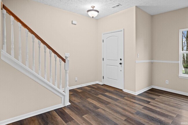 Building Photo - 2867 Katmai Ct