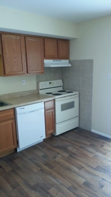 Primary Photo - 3804 Treebrook Dr.
