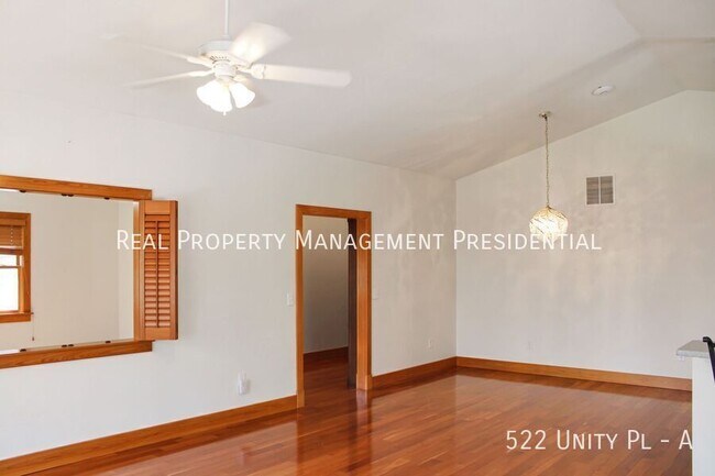 Foto del edificio - 522 Unity Pl