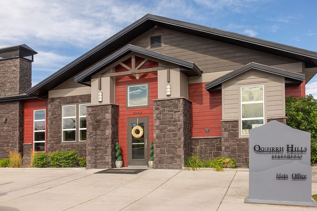 Oquirrh Hills Apartments in Magna, UT