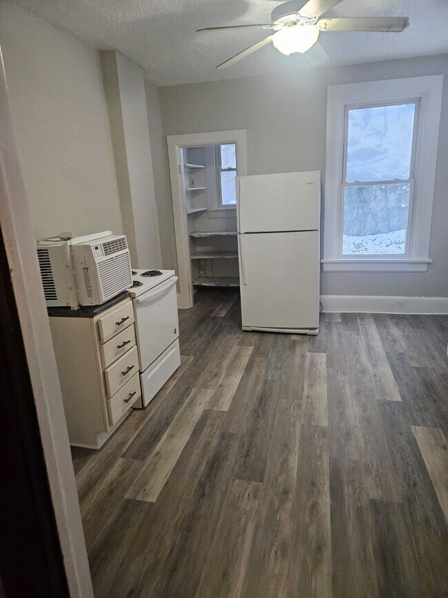 742 Kirkwood St, Dubuque, IA 52001 Townhome Rentals in Dubuque IA