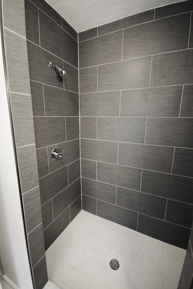 Photo - 15 Taylor St Apartment