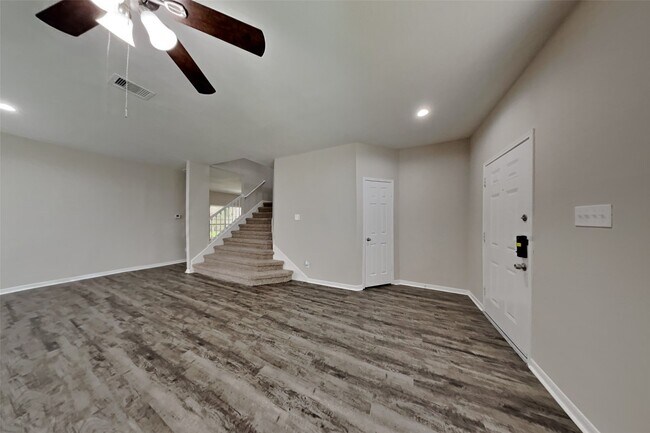 Foto del edificio - 16023 Willowpark Dr