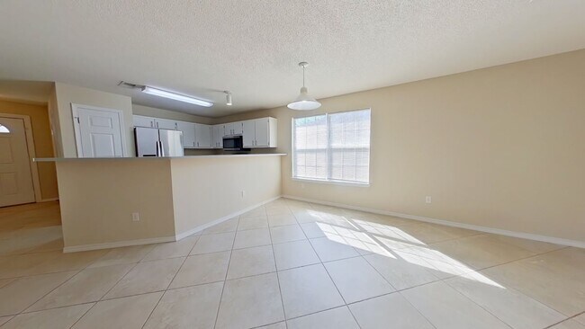 Building Photo - 914 Christen Ct