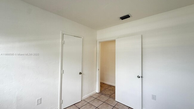 Foto del edificio - 2900 NW 5th St