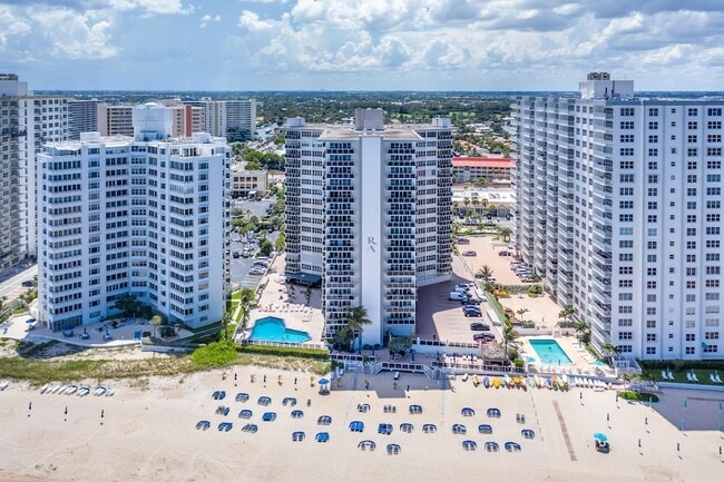 Foto del edificio - 3700 Galt Ocean Dr