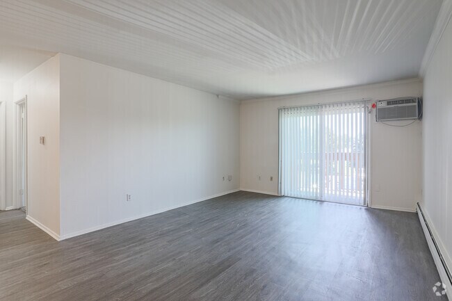 1HAB, 1BA - 701 ft² - Sala de estar - Towne Square Apartments and Townhomes