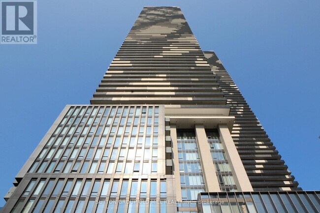 Building Photo - 55 Cooper St