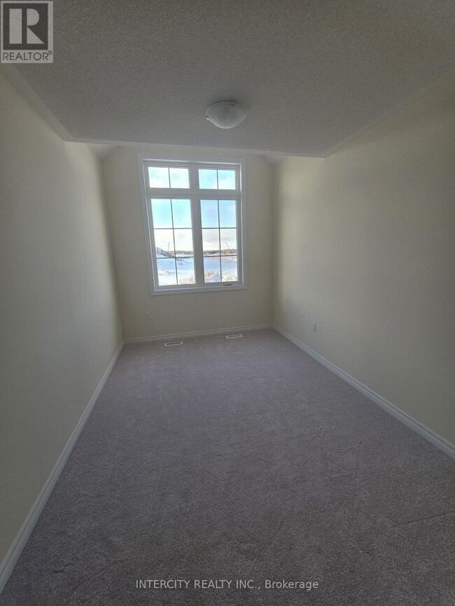 Building Photo - 103 Gear Ave