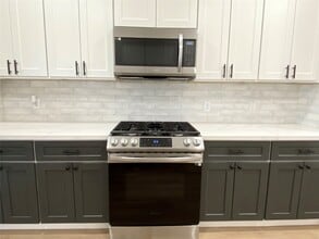 Building Photo - 2897 Settler's Way Dr