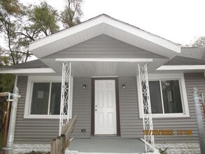 Building Photo - 218 O Brien St