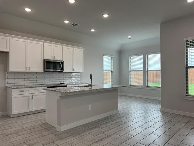 Building Photo - 831 Rosebud Trl