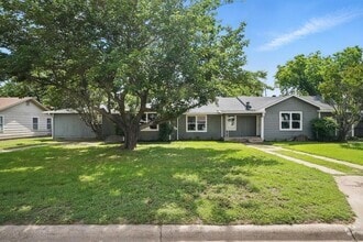 Building Photo - 2781 Beech St