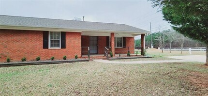 Building Photo - 1837 Access Rd